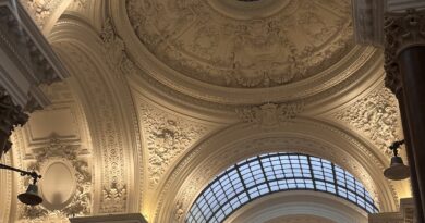 Le Palais de la Bourse comme vous ne l&rsquo;avez jamais vu .